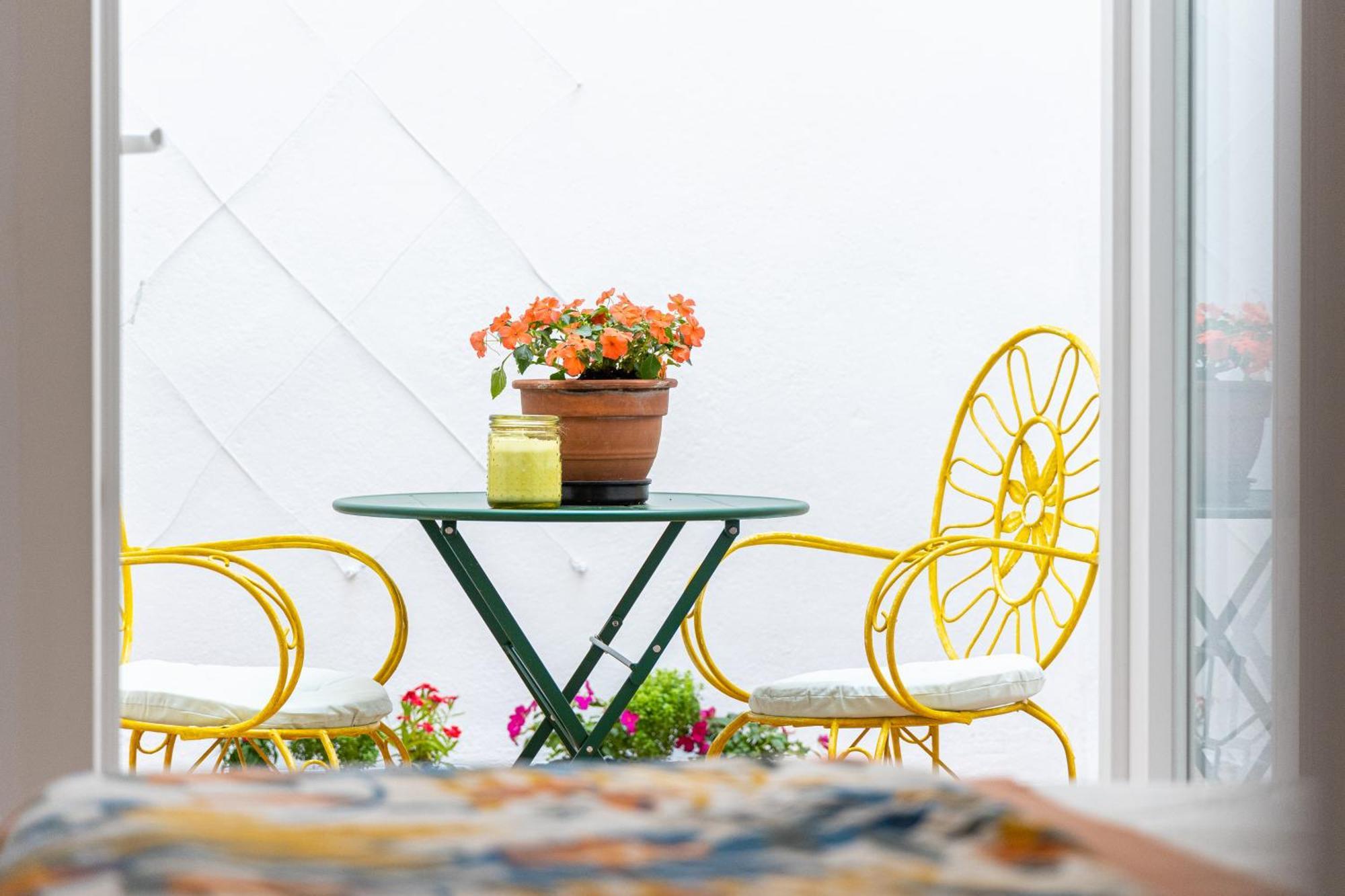 Twins Nest Malaga Apartment Exterior photo